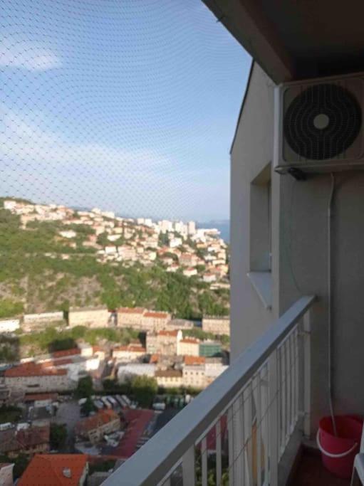 Bright And Charming Studio Apartment Rijeka Exterior foto